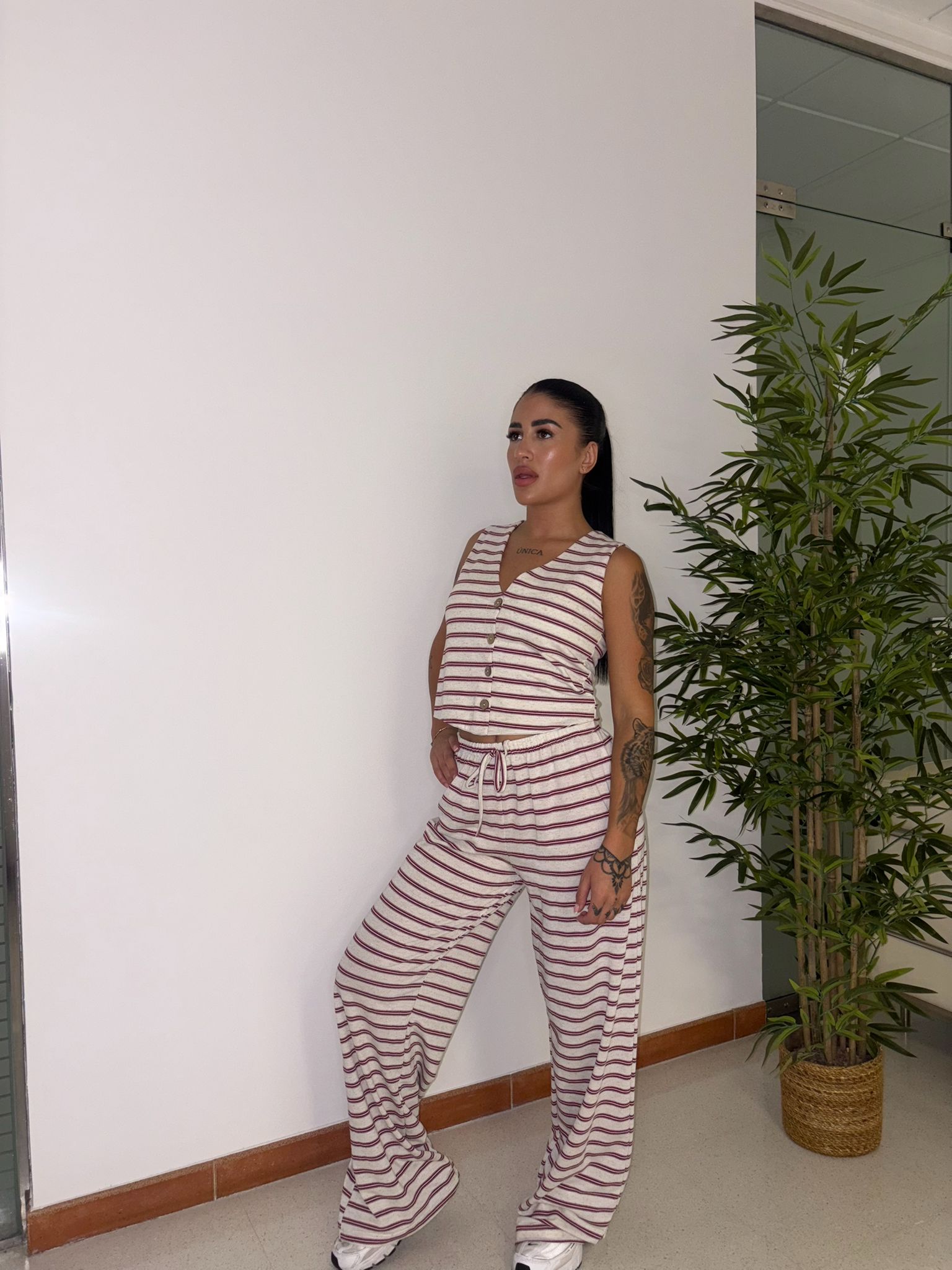 Conjunto rayas punto