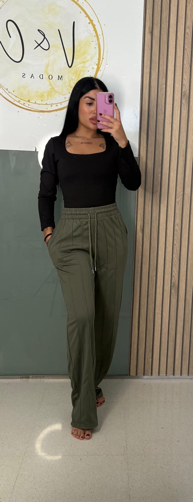 Pantalón wide leg